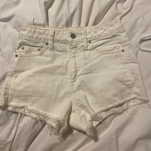 aritzia white denim shorts - Picture 1 of 4
